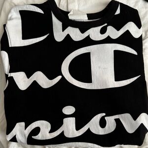 black&white champion shirt